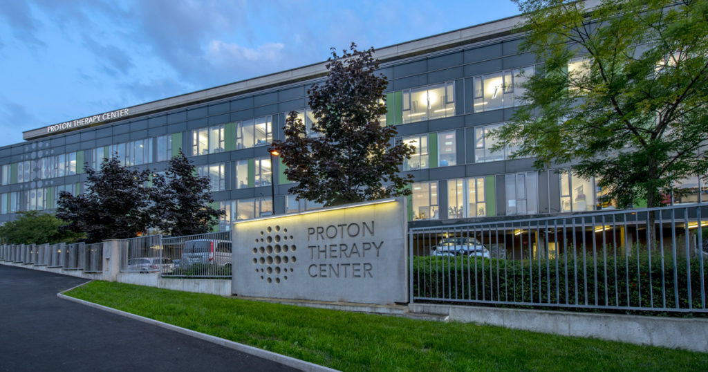 Protonové centrum v Praze spouští program komplexní léčby karcinomu prsu