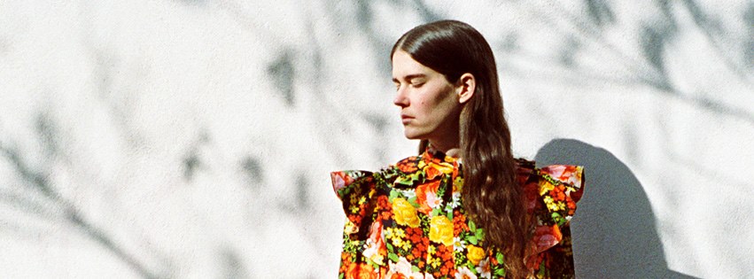 Balenciaga se vrací ke kořenům. Nová parfémová kolekce přepisuje historii značky