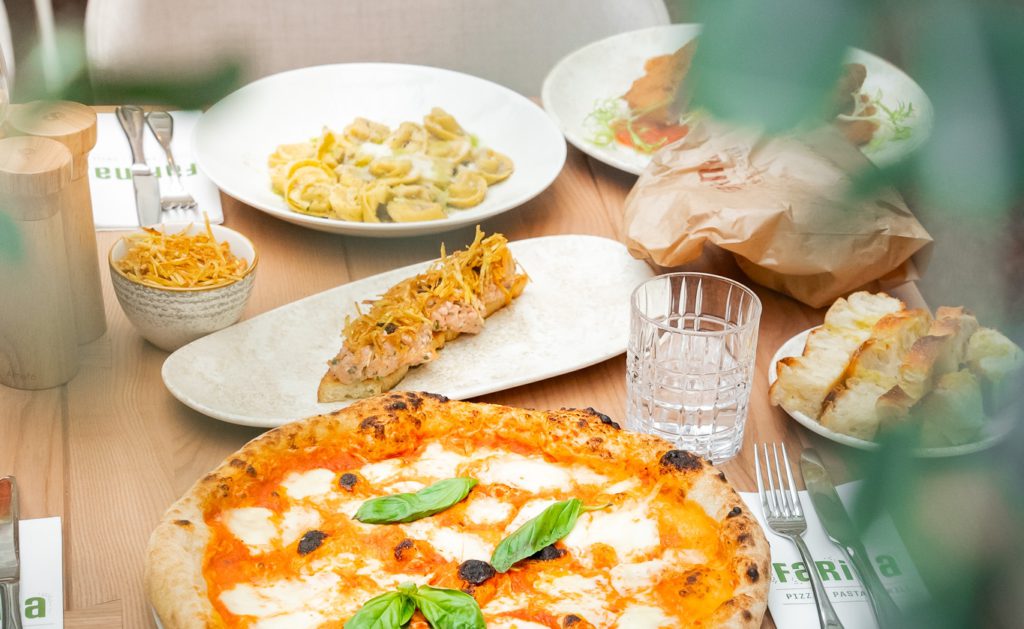 Polední menu ve Farině: Oběd v centru Prahy